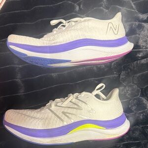 New Balance Fuel Cell Propel v4 Women's White and Purple Running Shoes